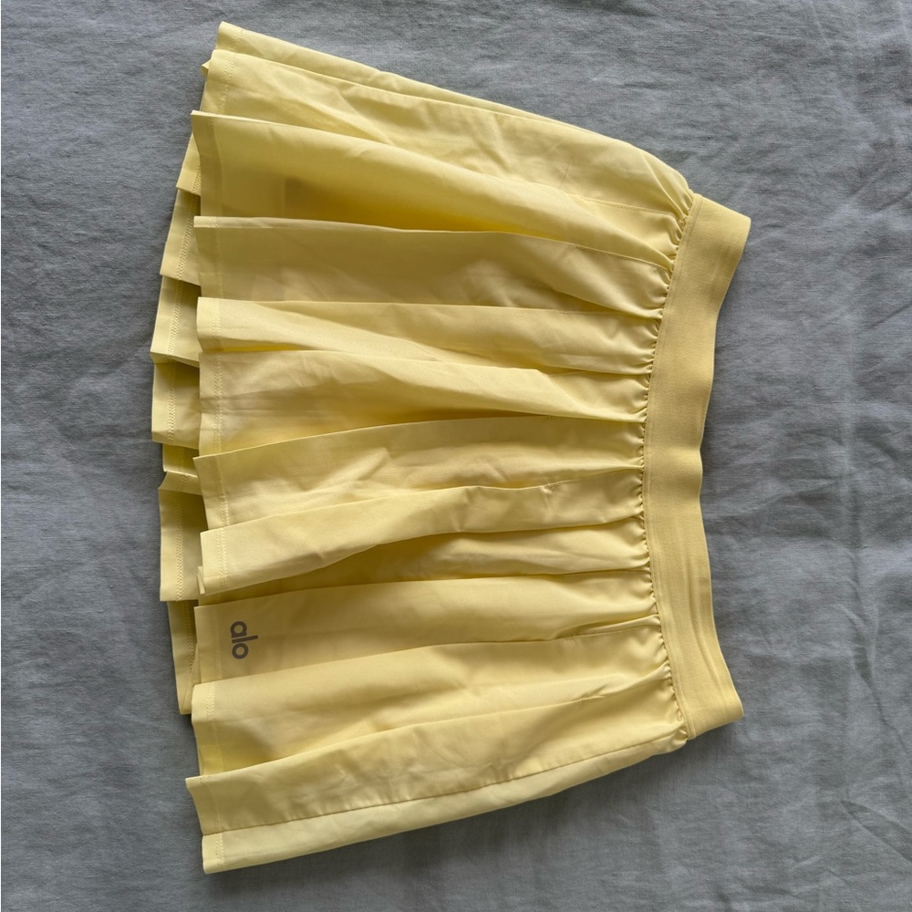 ALO Yoga Yellow Pleated Women's Skirt